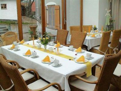 Zum Horizont Otel Deggendorf Dış mekan fotoğraf